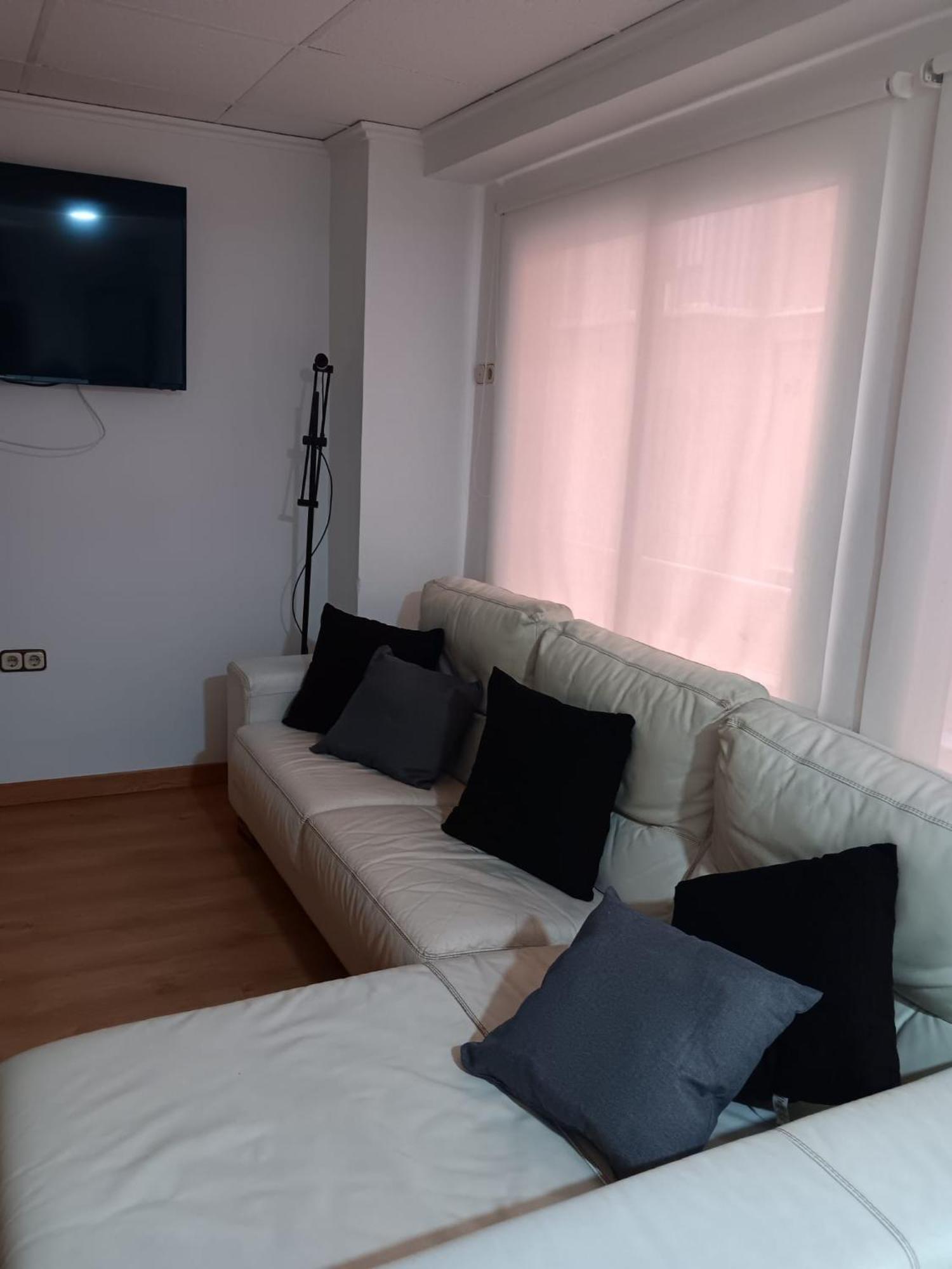 Apartamento Familiar Centro Historico Plaza Ayuntamiento "Ciutat Vella" 瓦伦西亚 外观 照片